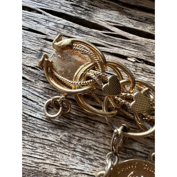 Vintage Monet Charm Bracelet Double Link Gold plated 12 Charms 7.5” - Picture 6 of 16